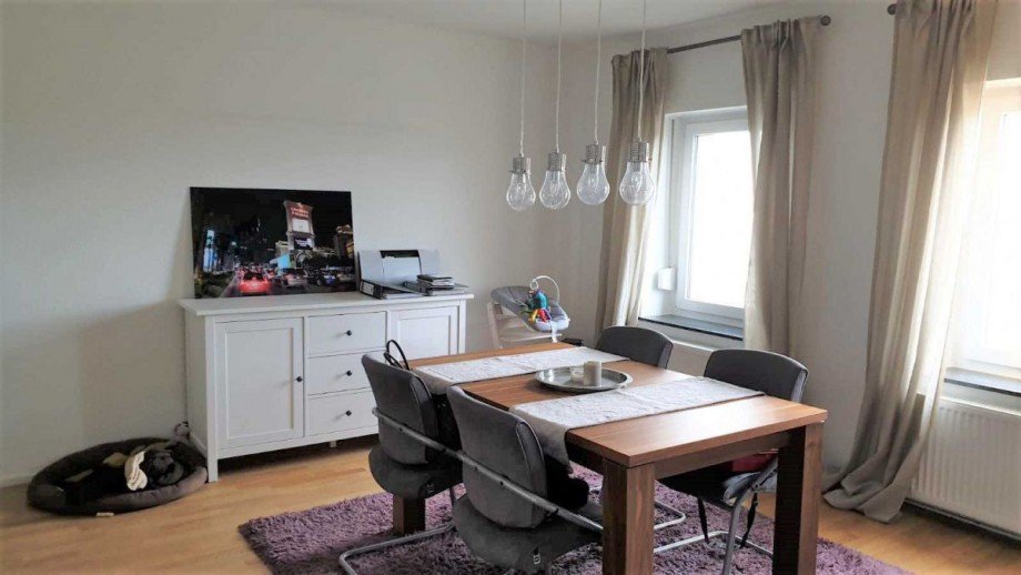 Esszimmer 1. OG Zweifamilienhaus Sprockh�vel